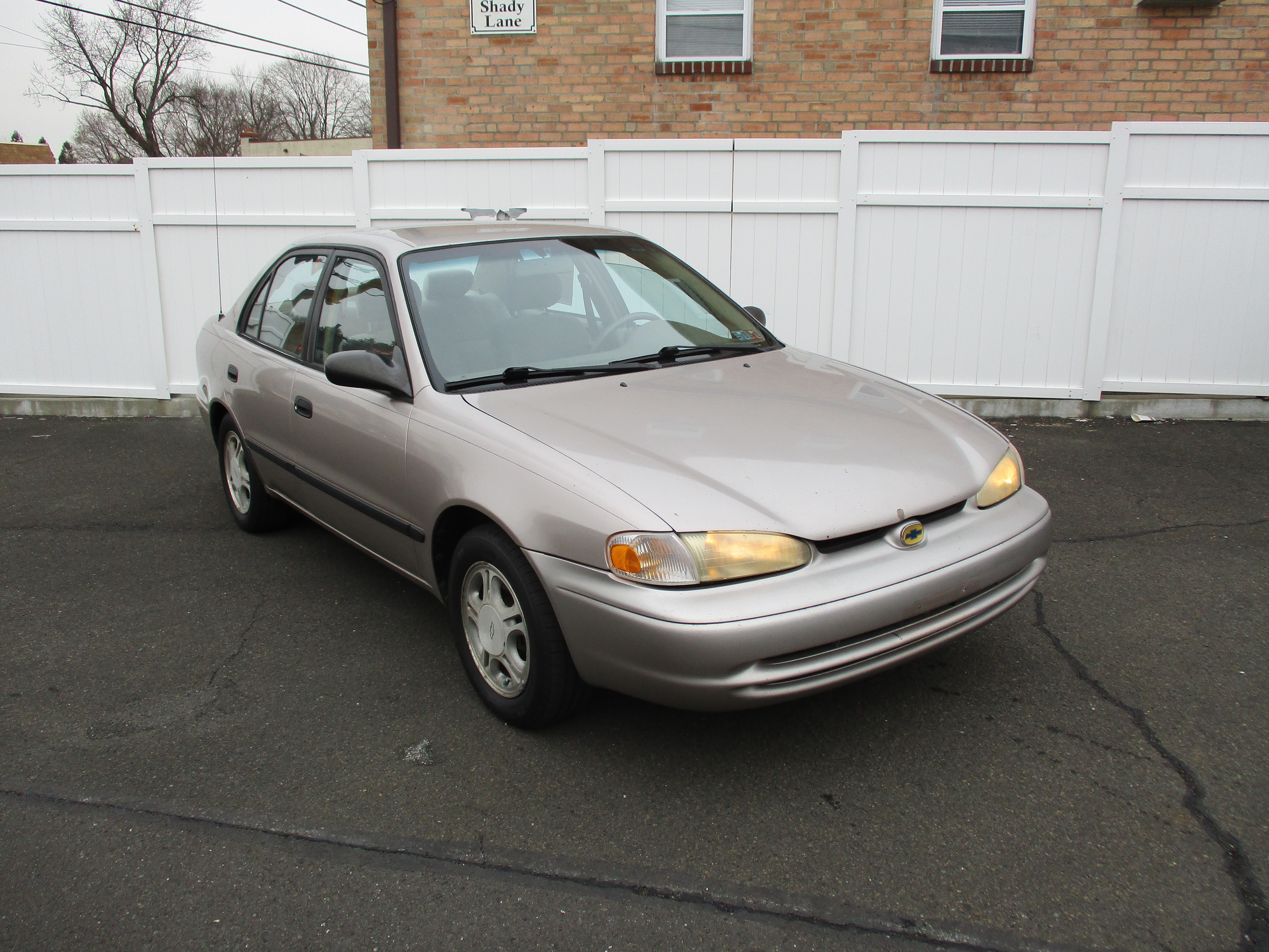 2000 CHEVROLET GEO PRIZM